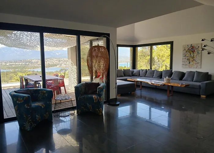 La Baie Des Anges Villa *